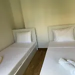 Beachfront Apartment, Center Village, 20m - Near Myrtos - Fiskardo