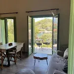 Beachfront Apartment, Center Village, 20m - Near Myrtos - Fiskardo Apartment Asos