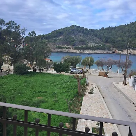Apartman Beachfront Apartment, Center Village, 20m - Near Myrtos - Fiskardo Ászosz