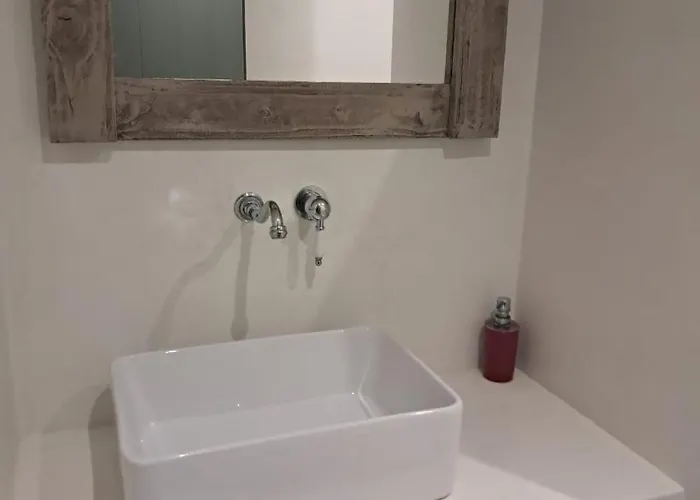 Beachfront Apartment, Center Village, 20m - Near Myrtos - Fiskardo דירה *