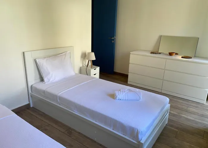 Beachfront Apartment, Center Village, 20m - Near Myrtos - Fiskardo דירה אסוס