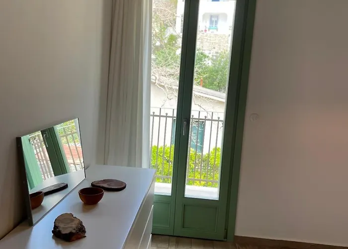 Beachfront Apartment, Center Village, 20m - Near Myrtos - Fiskardo * אסוס