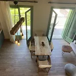 Beachfront Apartment, Center Village, 20m - Near Myrtos - Fiskardo *