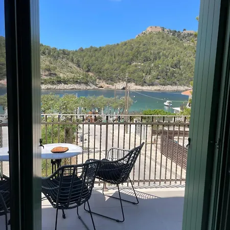 公寓 Beachfront Apartment, Center Village, 20m - Near Myrtos - Fiskardo *